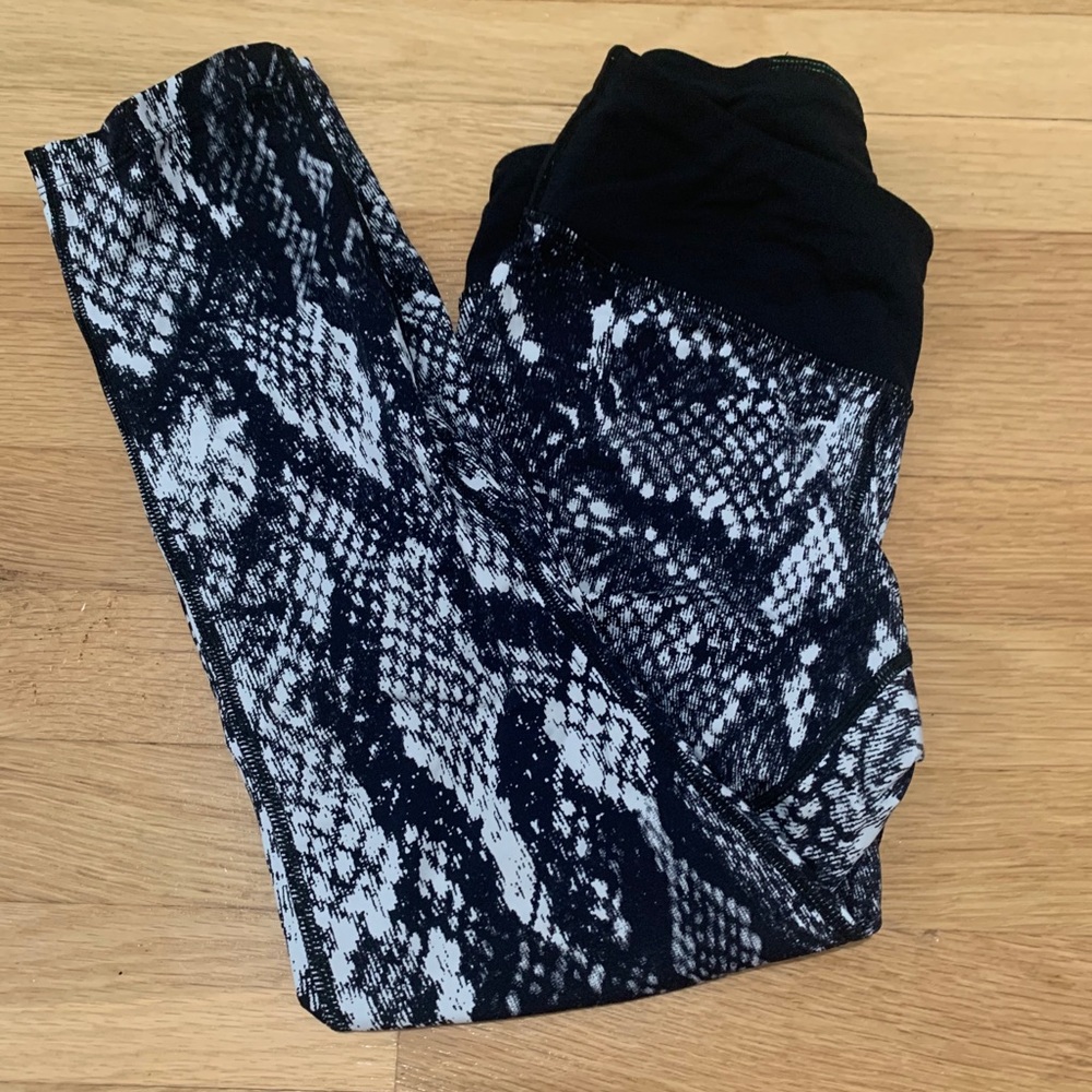 Nike crop leggings